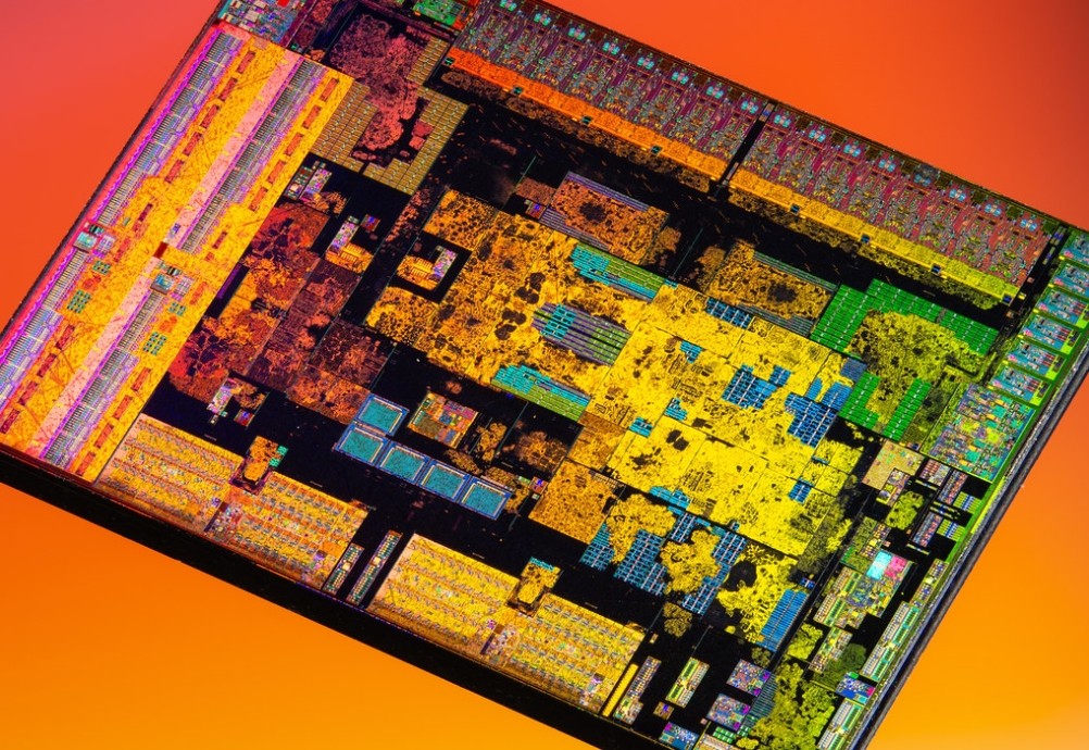 Кристалл AMD Ryzen 5 3600 крупным планом